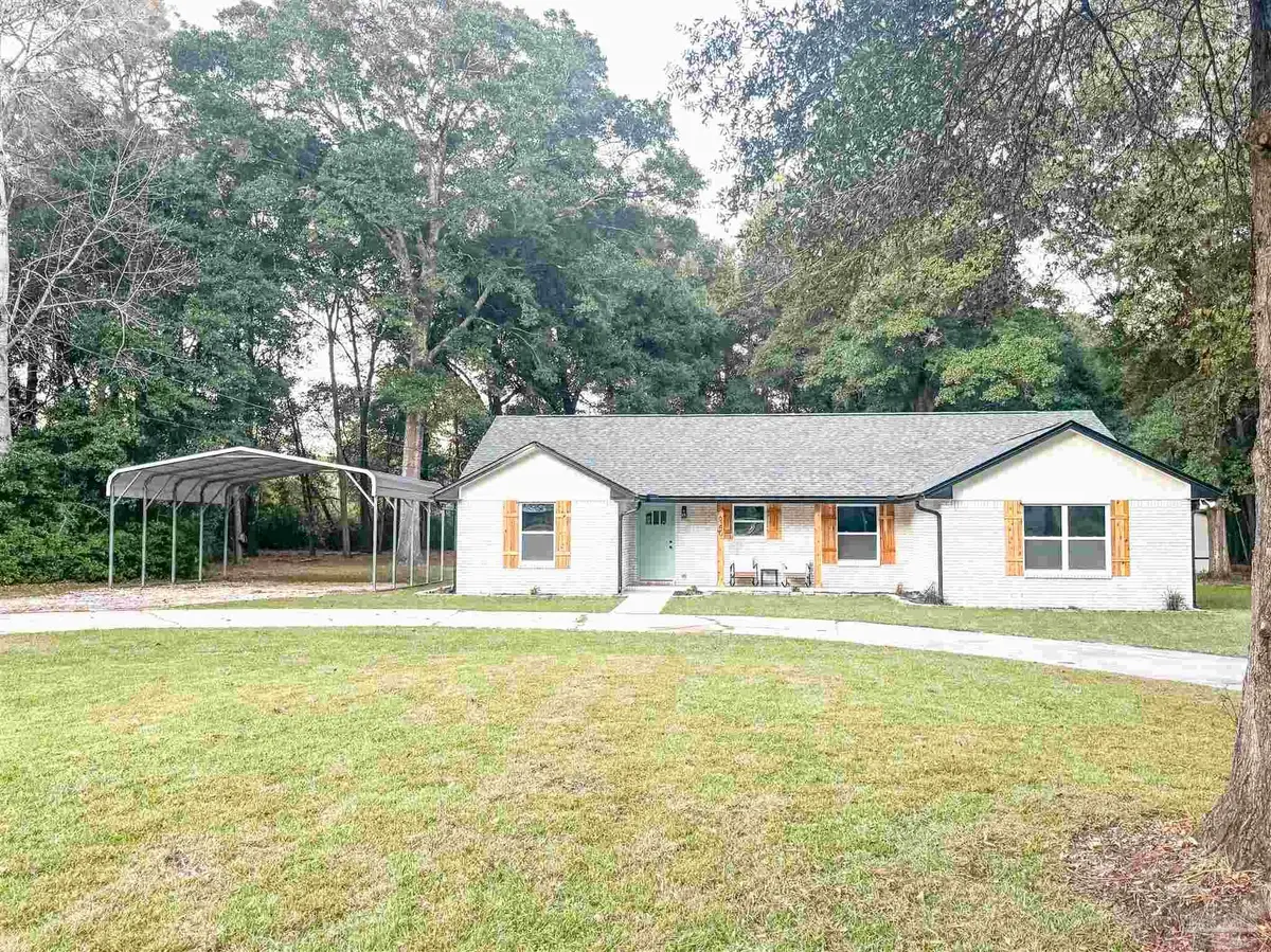 6350 Greenwood Dr, Milton, FL 32570 - Image #1