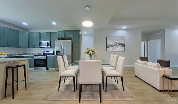 2720 Jewell Rd, Navarre, FL 32566