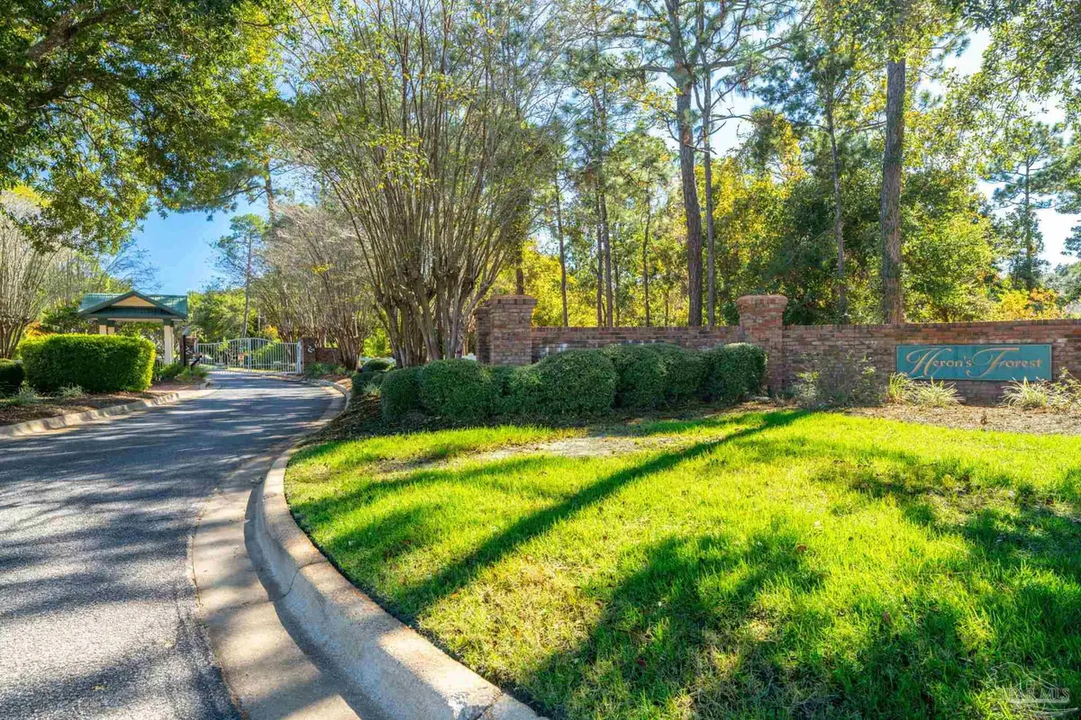 10149 Bittern Dr, Pensacola, FL 32507 - Image #1