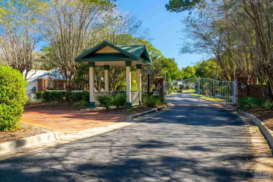 10149 Bittern Dr, Pensacola, FL 32507 - Image #2