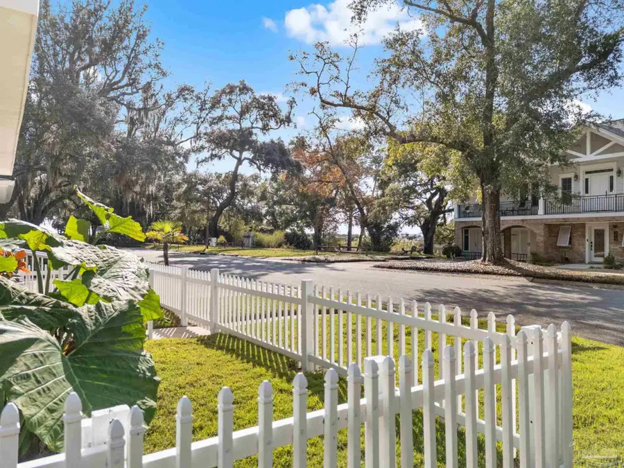 120 Bayou Blvd, Pensacola, FL 32503 - Image #3