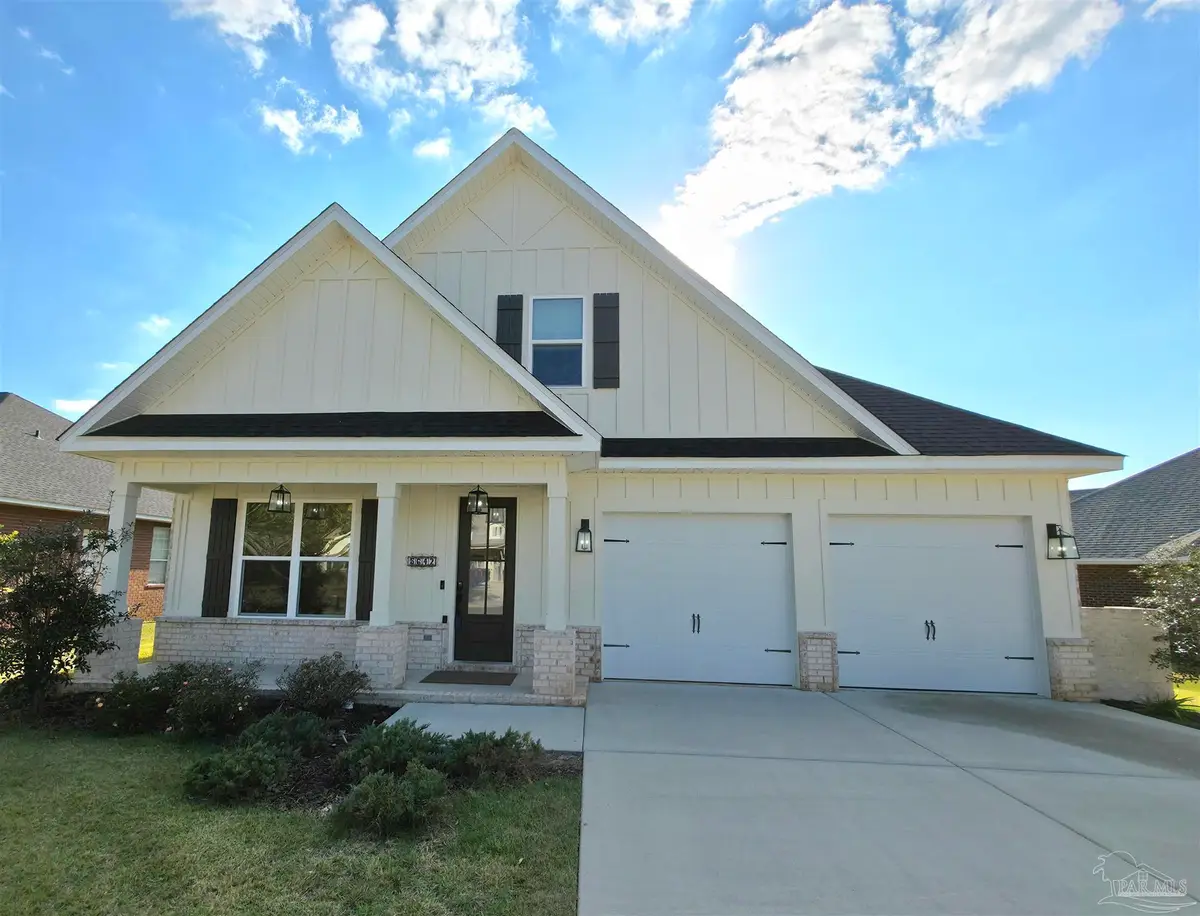 5642 Dunbar Cir, Milton, FL 32583 - Image #1