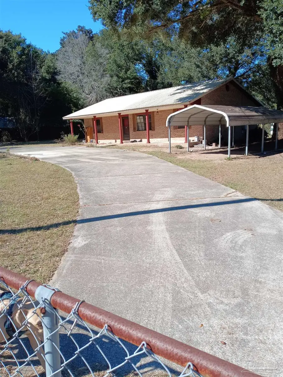 5720 Meadow Rd, Milton, FL 32583 - Image #2