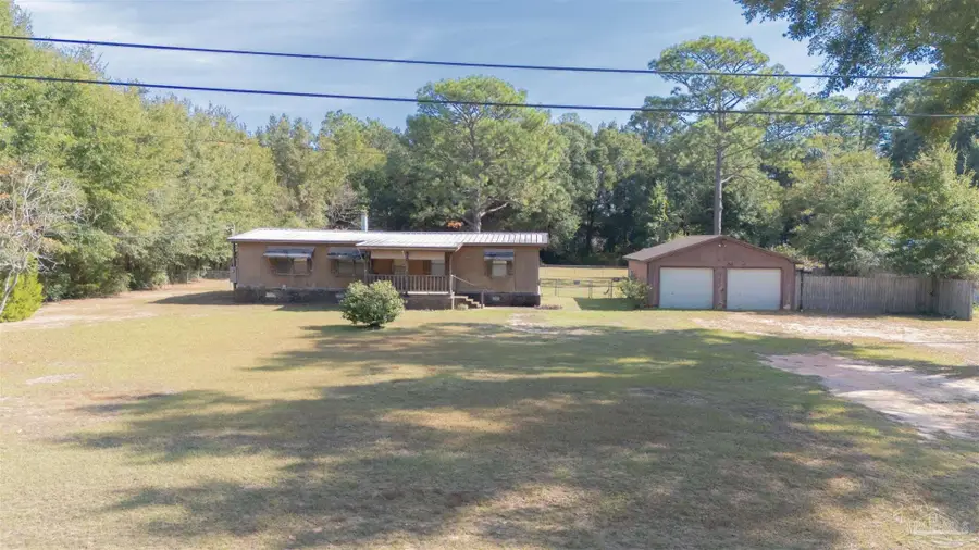 5535 Barcelona St, Milton, FL 32571 - Image #2