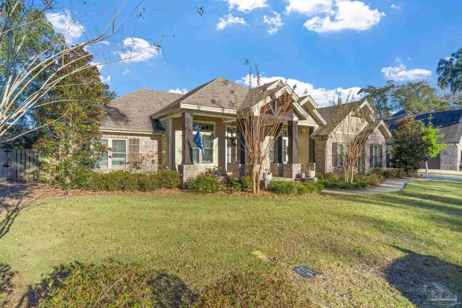 2018 Rambling Oaks Dr, Cantonment, FL 32533 - #3