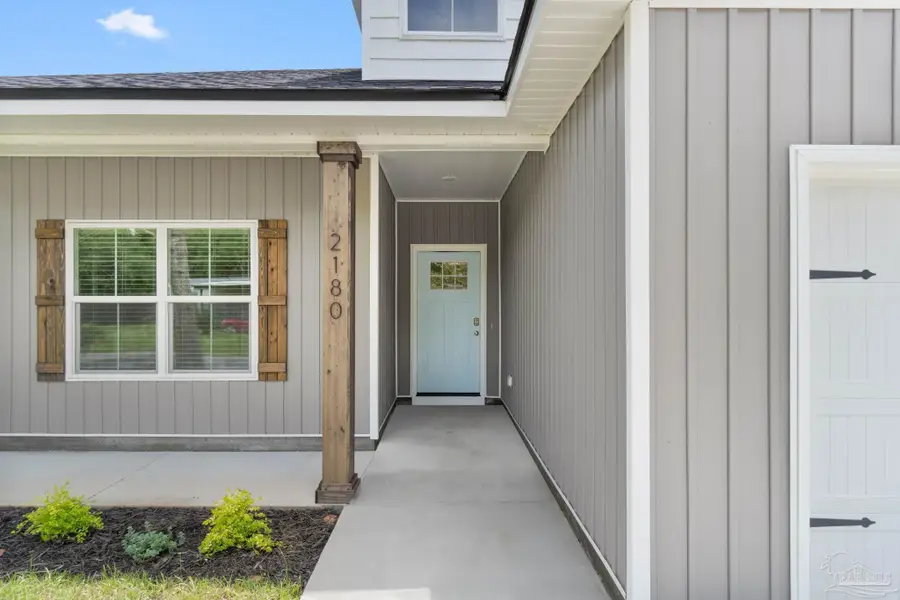 1421 Madelyn Woods Dr, Pensacola, FL 32506 - Image #2