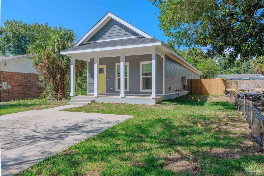 110 E Bobe St, Pensacola, FL 32503 - Image #2