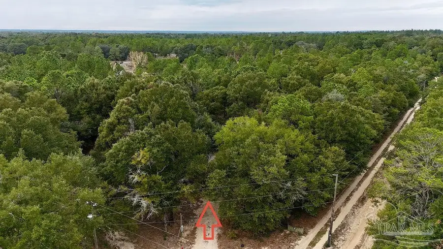 8004 Delta Dr, Milton, FL 32583 - Image #3