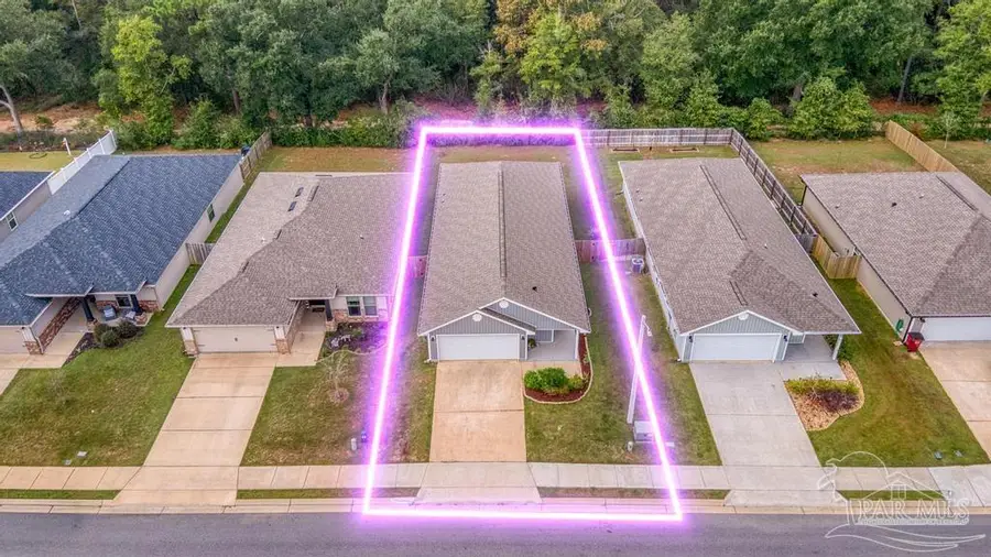 5455 Peach Dr, Pace, FL 32571 - Image #2