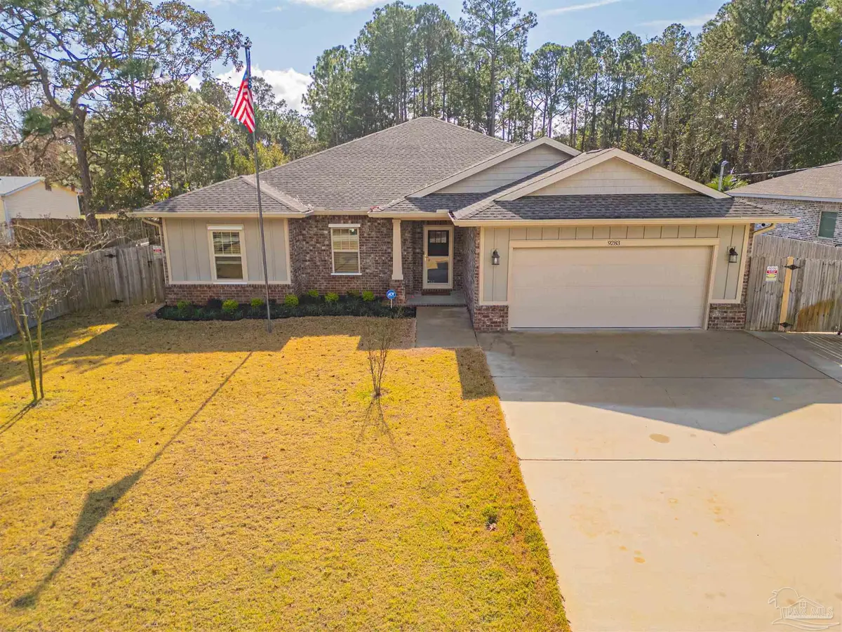 9283 Ridge Dr, Navarre, FL 32566 - Image #1