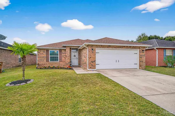 4890 Hilarita Cir, Pace, FL 32571