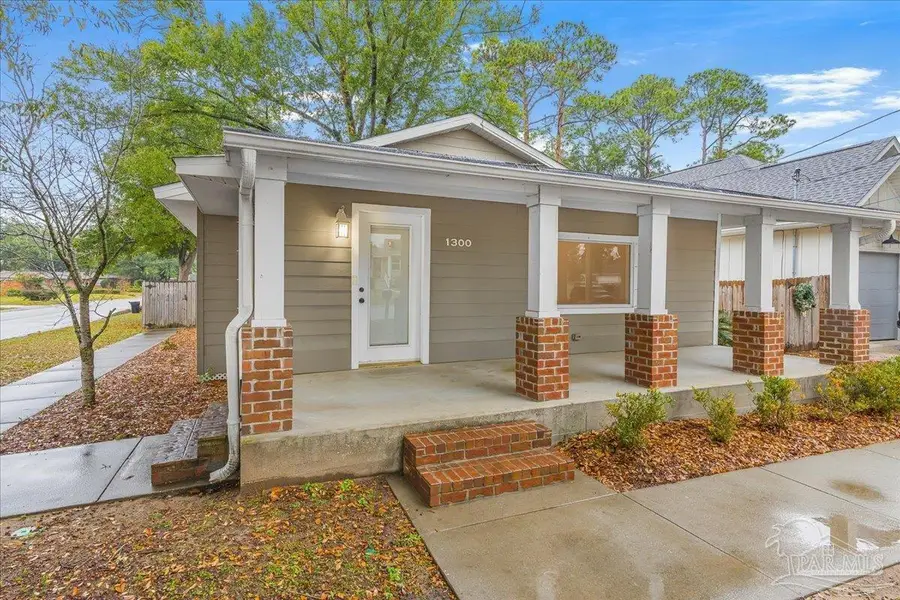 1300 E Fisher St, Pensacola, FL 32503 - Image #2