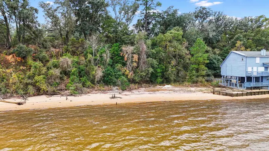 8600 Scenic Hwy, Pensacola, FL 32514 - Image #2