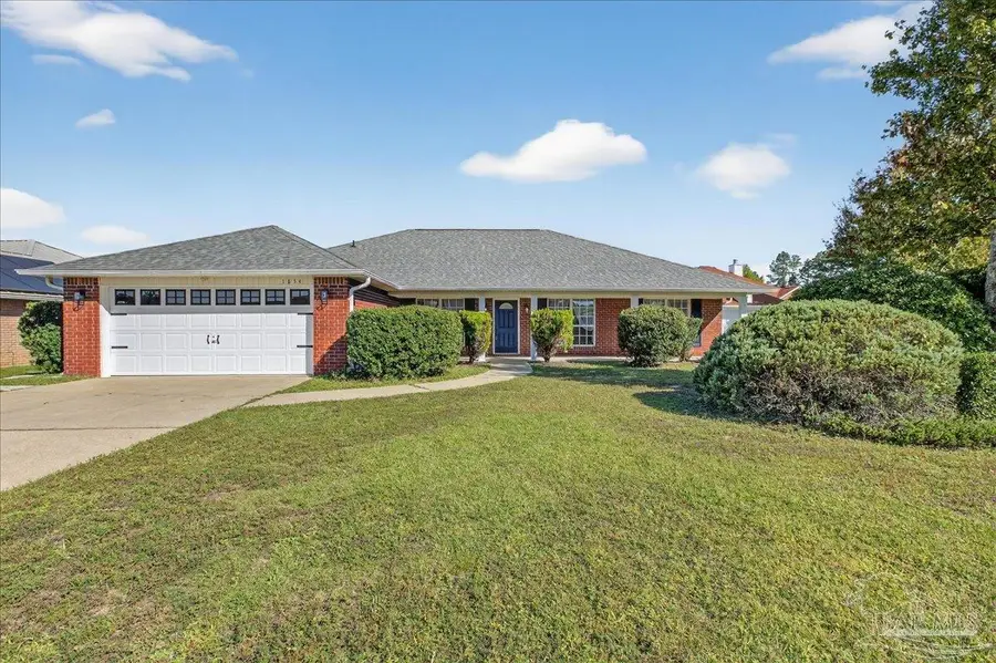 1854 Southbay Dr, Pensacola, FL 32506 - Image #2