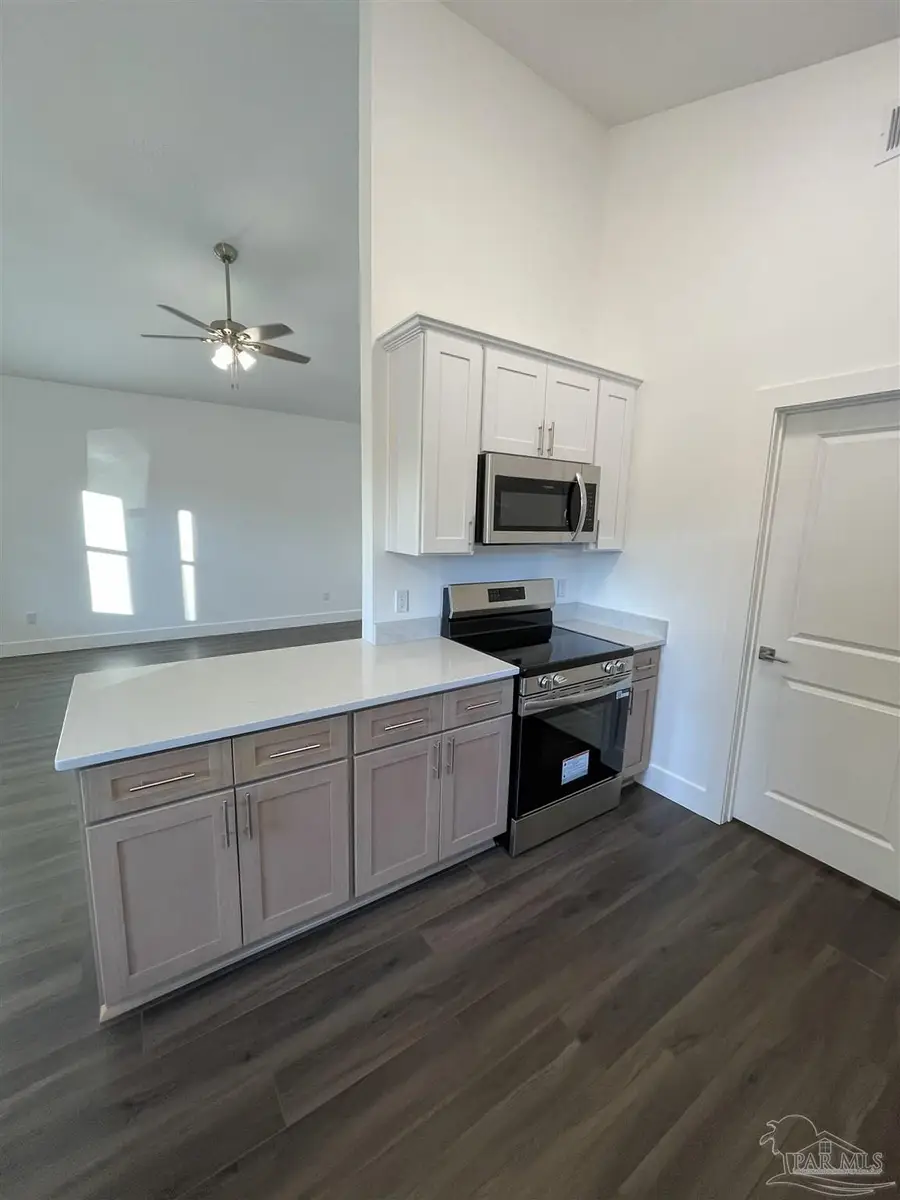 7900 Atilla Ave, Pensacola, FL 32534 - Image #3