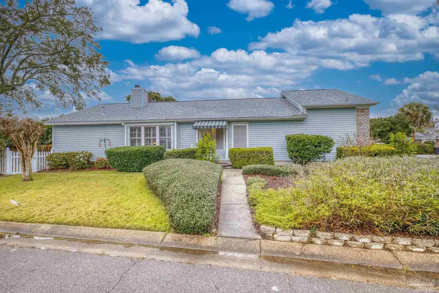 3515 Silvertree Ln, Pensacola, FL 32504 - Image #2