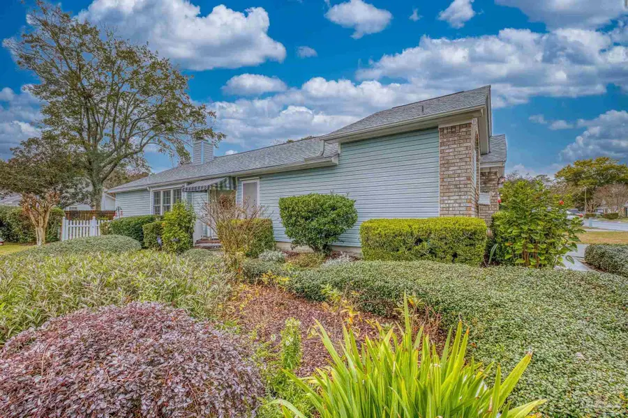 3515 Silvertree Ln, Pensacola, FL 32504 - Image #3