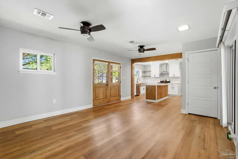 8288 Nelson St, Pensacola, FL 32514 - Image #2