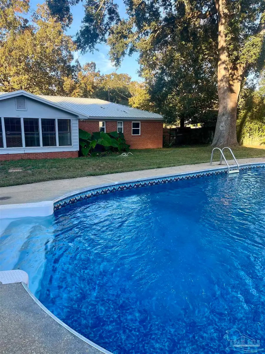 821 Cornell Ave, Pensacola, FL 32514 - Image #2