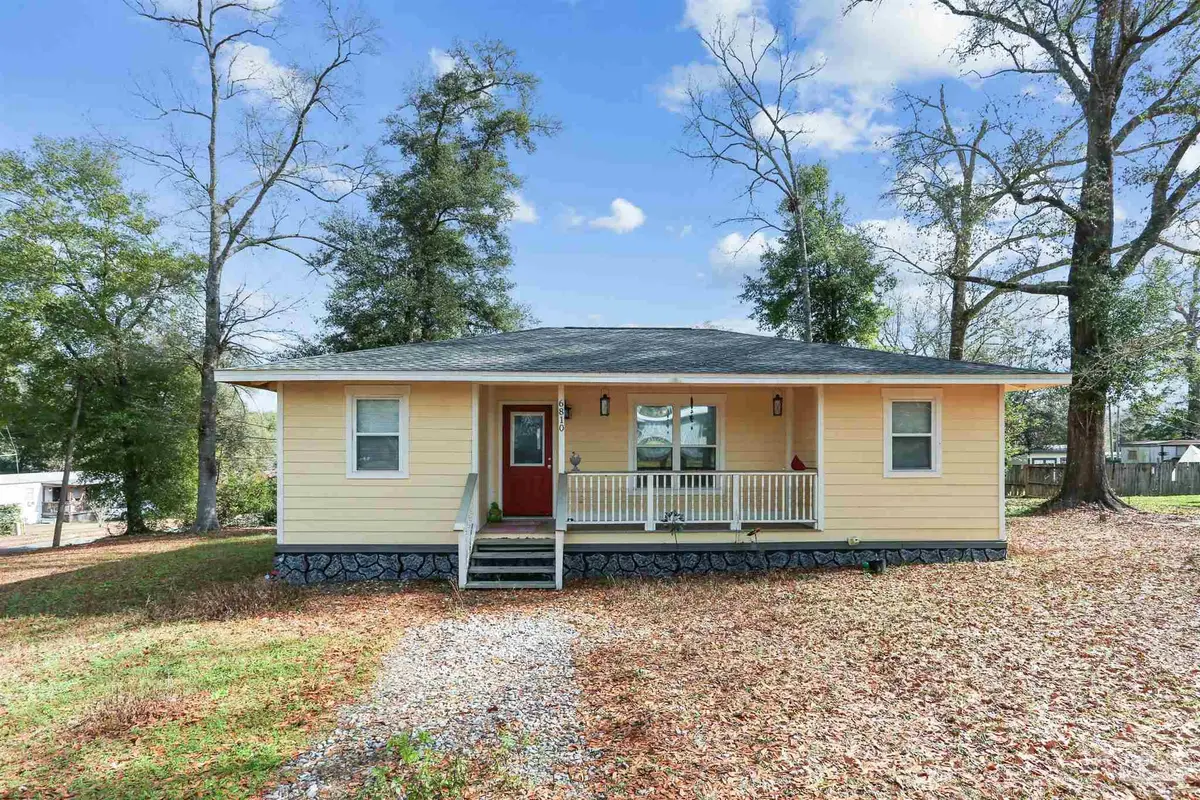 6810 Myra St, Molino, FL 32577 - Image #1