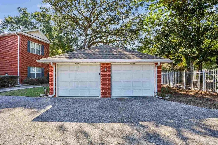 5860 Spanish Trail #C, Pensacola, FL 32504 - Image #2