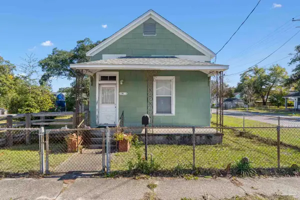 796 S E St, Pensacola, FL 32502