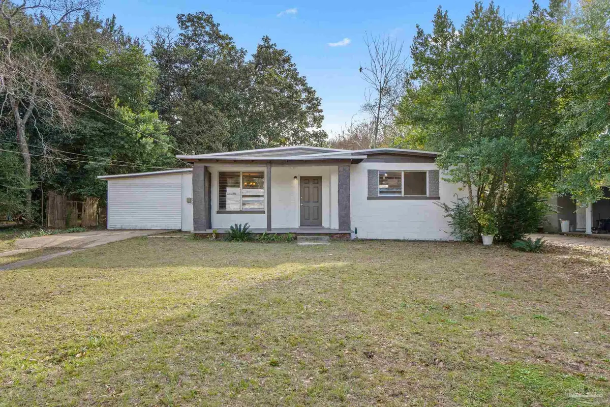 205 Mckinley Dr, Pensacola, FL 32505 - #1