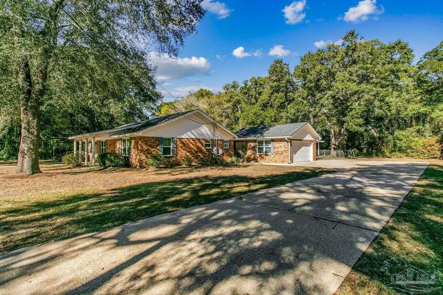 3206 Mclean Ave, Pensacola, FL 32514 - Image #2