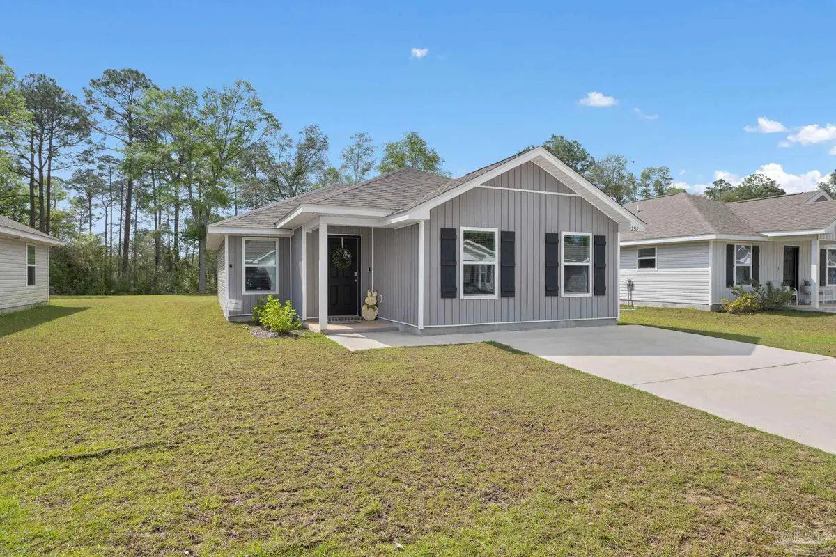 2545 Sutton Place Dr, Cantonment, FL 32533 - #1