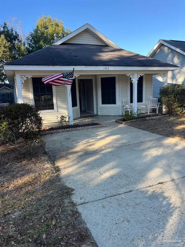 192 Wildflower Ln, Pensacola, FL 32514