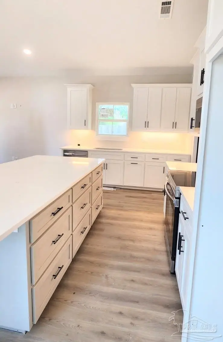 315 E Mallory St, Pensacola, FL 32503 - Image #2