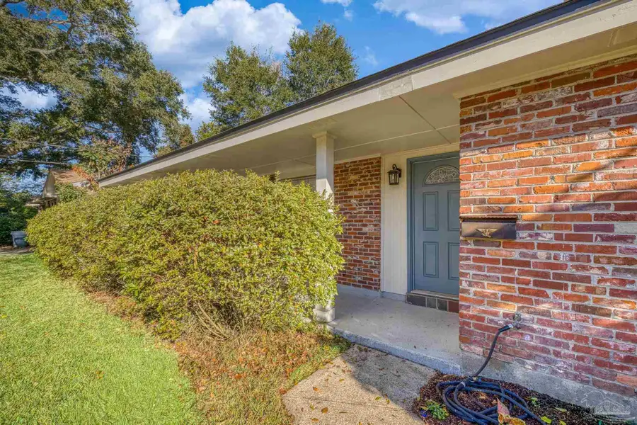 4150 Bonway Dr, Pensacola, FL 32504 - Image #2