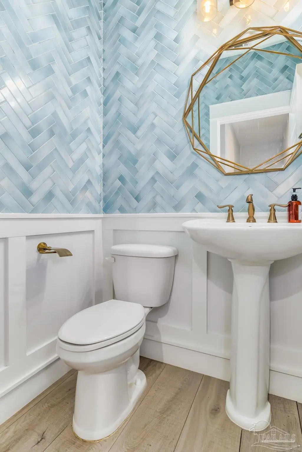 899 E Hatton St, Pensacola, FL 32503 - Image #1