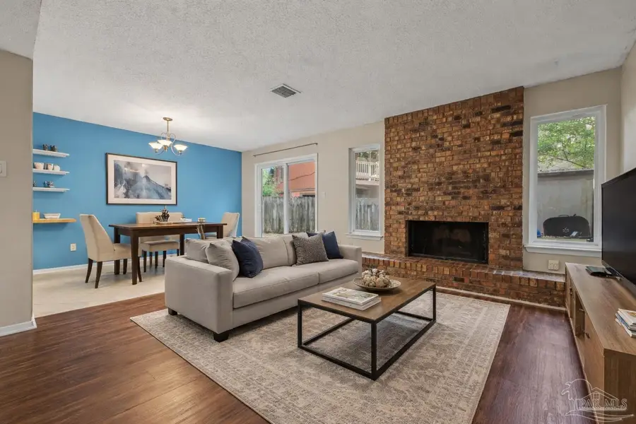 7226 Dogwood Ter Dr #A, Pensacola, FL 32504 - Image #2