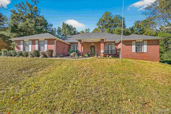 5733 Mill Pond Ln, Milton, FL 32583