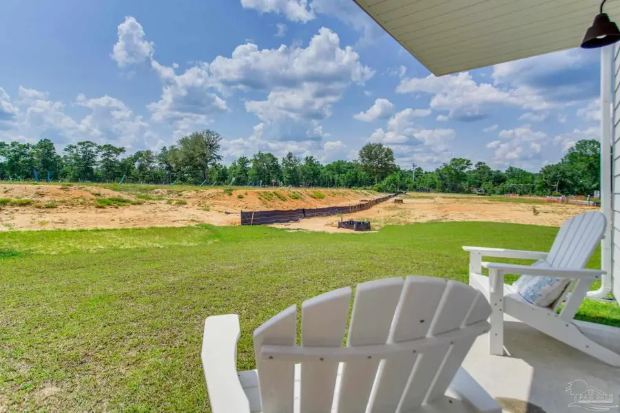 4063 Pendragon Cir, Milton, FL 32583 - Image #2