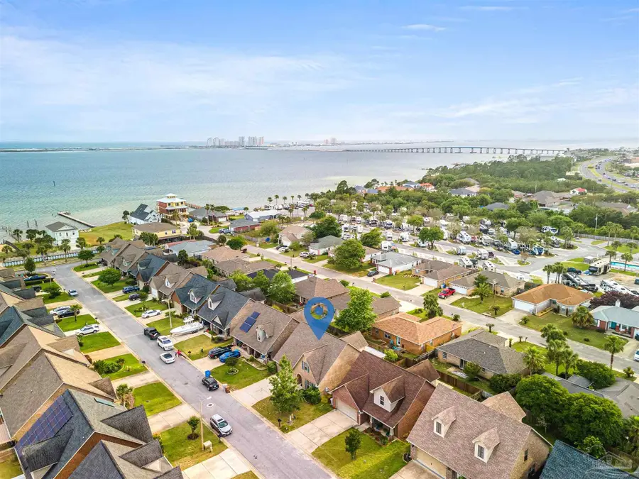 1937 Mooring Dr, Navarre, FL 32566 - Image #3