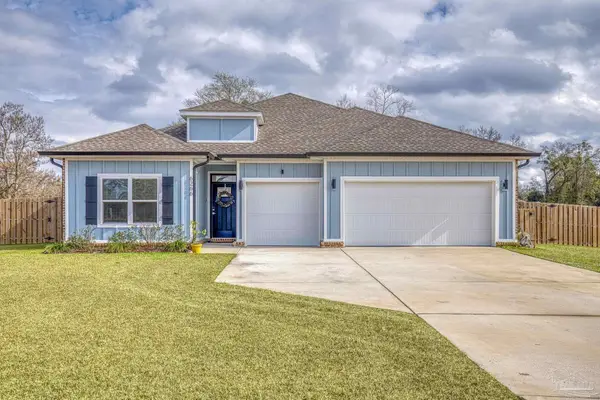 6266 Dry Creek Rd, Molino, FL 32577