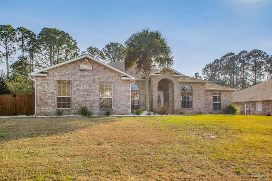 7451 Brewster St, Navarre, FL 32566 - Image #2