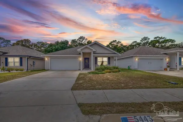 5443 Peach Dr, Pace, FL 32571