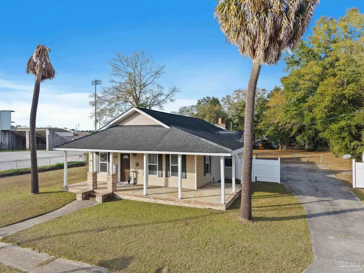 1705 Poplar St, Flomaton, AL 36641 - Image #1