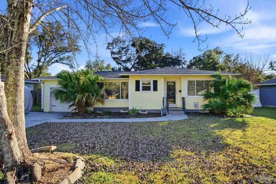 3215 Bayou Dr, Pensacola, FL 32505 - Image #2