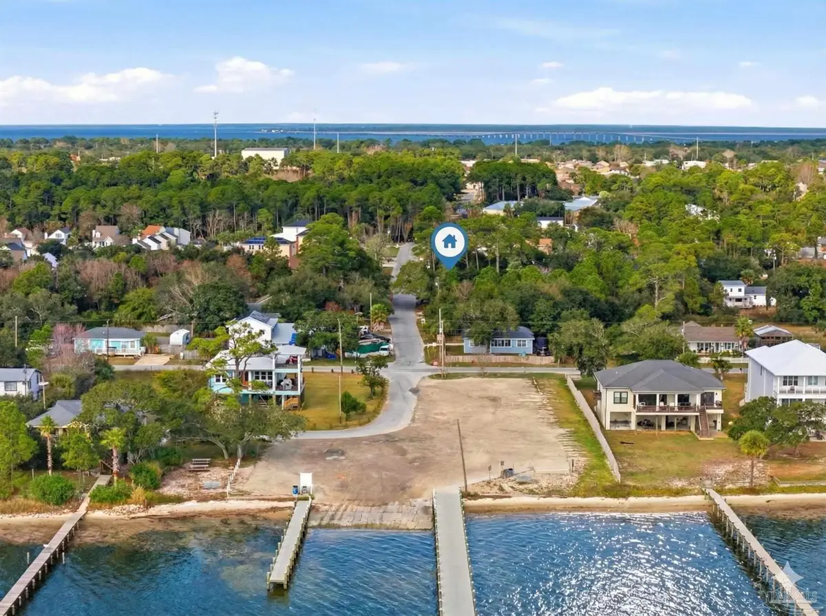 1032 Shady Pine Dr, Gulf Breeze, FL 32563 - Image #1
