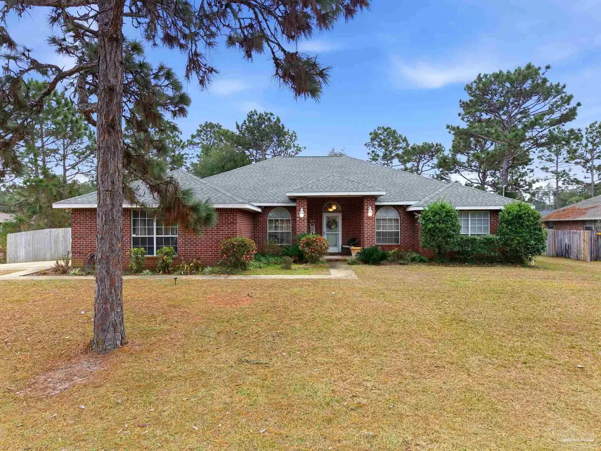 7599 Brewster St, Navarre, FL 32566 - Image #1