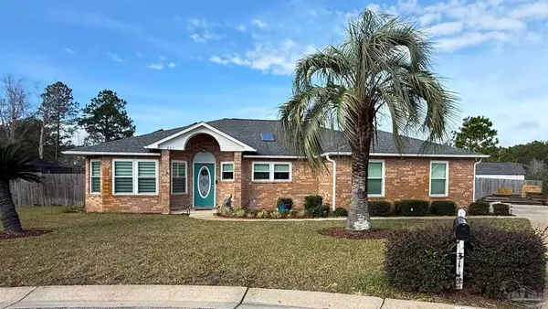 831 Ebb Tide Dr, Pensacola, FL 32507