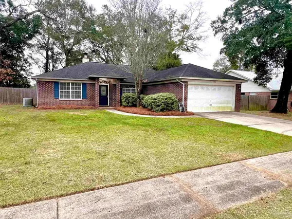 4316 Bayou Ridge Dr, Pace, FL 32571