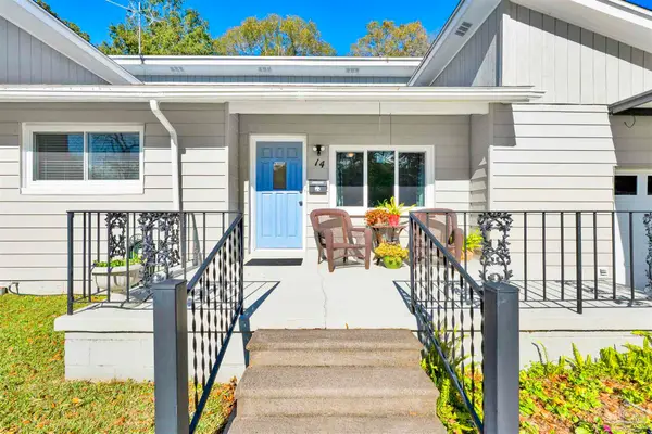 14 Nottingham Way, Pensacola, FL 32506