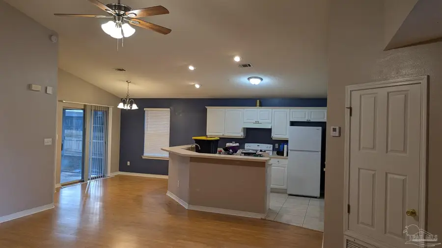 2052 Sequoia Cir, Pensacola, FL 32526 - Image #2