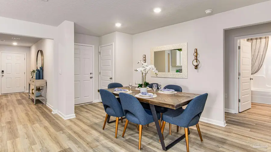 6456 Firefly Dr, Milton, FL 32583 - #3