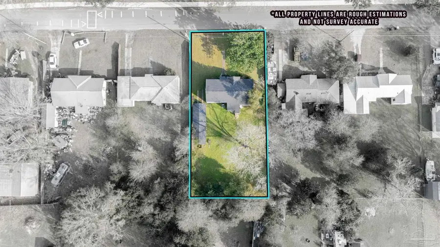 124 Mintz Ln, Cantonment, FL 32533 - Image #2